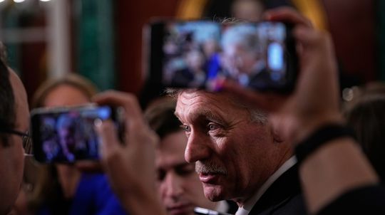 Peskov reagoval na správy o Putinových ambíciách. Kremeľ označil zistenia svetovej agentúry za nepravdivé
