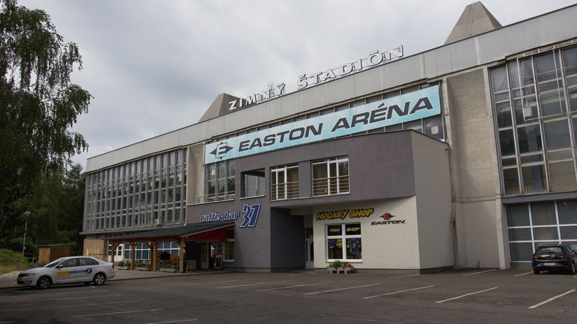 SR Piešťany zimný štadión výcvikové stredisko...