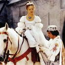 KVÍZ: Len jediný záber a my chceme odpoveď. Tieto české a slovenské hity sledujeme celé Vianoce, no poslednú otázku zvládnu len ozajstní majstri