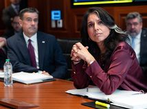 Tulsi Gabbardová a John Ratcliffe