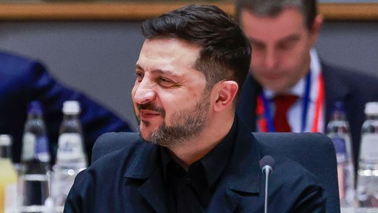 Zelenskyj: Nový plán nám nezakazuje vstup do NATO, konflikt by sa mal zmraziť na súčasnej frontovej línii
