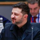 Zelenskyj: Nový plán nám nezakazuje vstup do NATO, konflikt by sa mal zmraziť na súčasnej frontovej línii