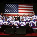 Najväčšia potupa sovietskeho športu. Keď legendárny Tichonov ukázal na vinníka, ten ho zdrapil pod krkom