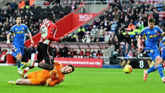 Sunderland opäť nevyšiel naprázdno. V súboji ligových nováčikov sa body delili