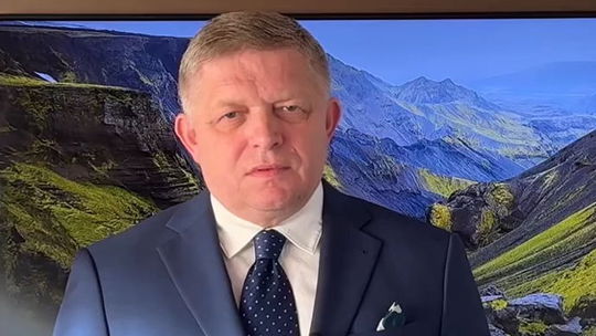 Príhovor premiéra Fica: Sme v predvolebnom roku, napätie sa bude zvyšovať. Odmietam vytváranie obrazu Slovenska ako spálenej zeme