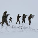 ONLINE: Zelenskyj: Ukrajina chce mier, ale nie za každú cenu. Gubernátor Chersonskej oblasti: Ukrajinský útok na oslavy zabil 24 ľudí