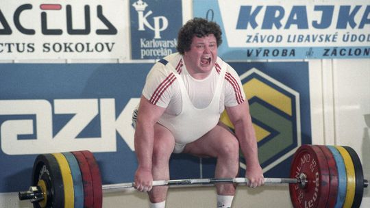 Medailu bral z MS i ME, dva razy bol na olympiáde. Československé vzpieranie prišlo o veľkú osobnosť