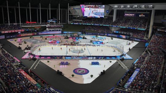 Potupa pre obhajcu Stanleyho pohára. Vo Winter Classic vybuchol proti Rangers, päť bodov Zibanejada