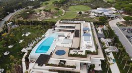 Vila Cristiana Ronalda 16