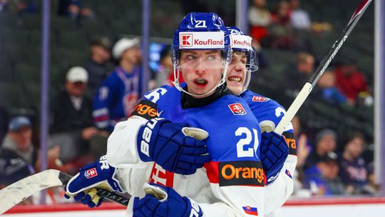 Pokračuje v bratových stopách. Adam Nemec sa do Nitry nevráti, po MS zostáva v zámorí