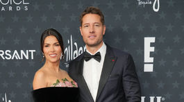 Herec Justin Hartley a jeho manželka Sofia Pernas.