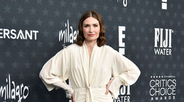 Herečka Karolina Wydra zo seriálu Pluribus. 