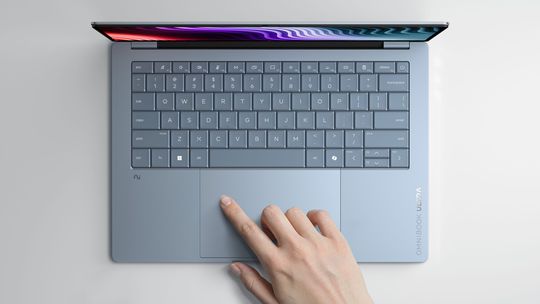 HP predstavil  výkonný  notebook OmniBook Ultra 14. Je to expert na prácu s AI