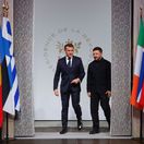 Emmanuel Macron / Volodymyr Zelenskyj /