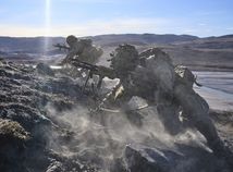 Grónsko, Dánsko, NATO