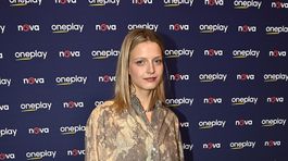 Herečka Simona Lewandovska na premiére...