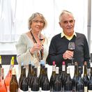 Viera a Yves Eychenneovci