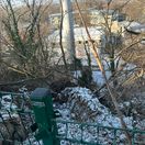 Mimoriadna situácia v Hlohovci, žiaci dostali riaditeľské voľno. Živel ohrozuje životy