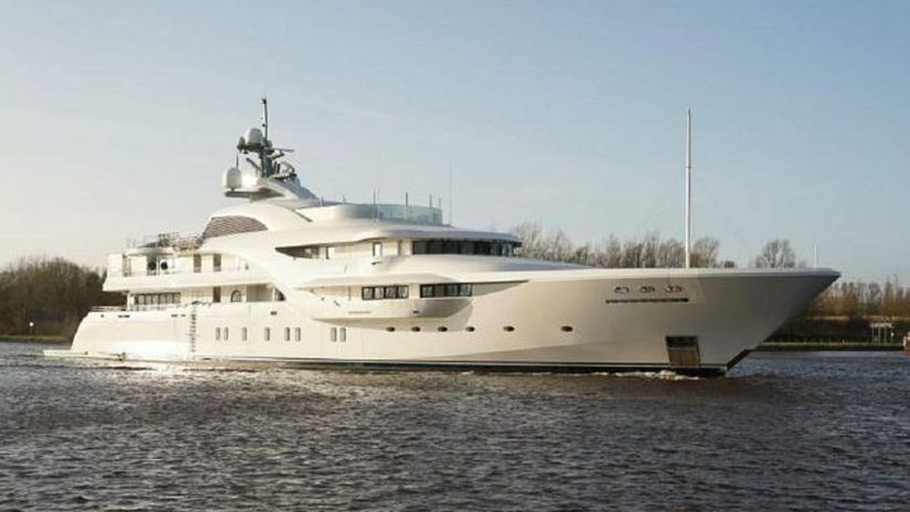 Jachta Graceful, patriaca ruskému prezidentovi...