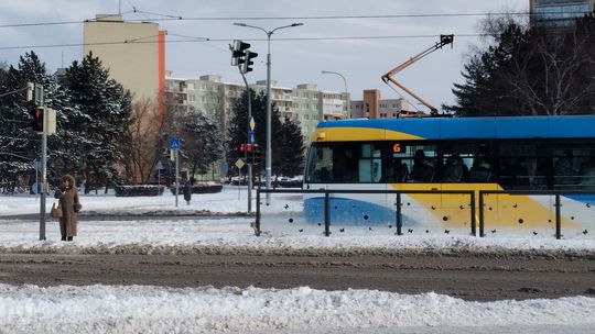 Mrznúť bude aj v piatok. Teploty môžu klesnúť až na mínus 24 stupňov, SHMÚ vydalo výstrahy