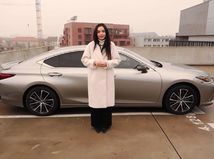 Videotest: Lexus ES 300h - japonský luxus s...