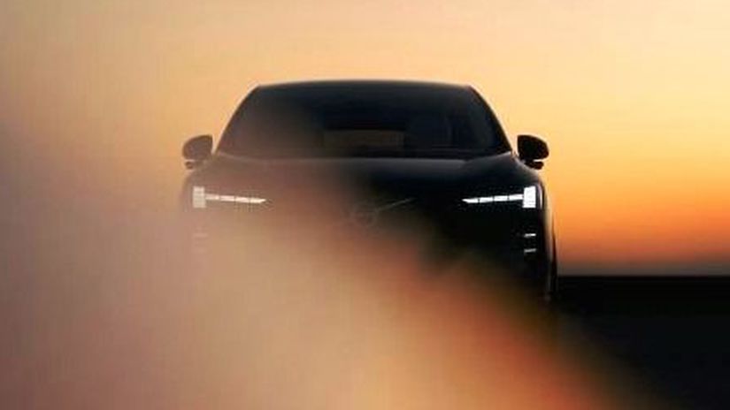 Volvo EX60 - avízo 2026