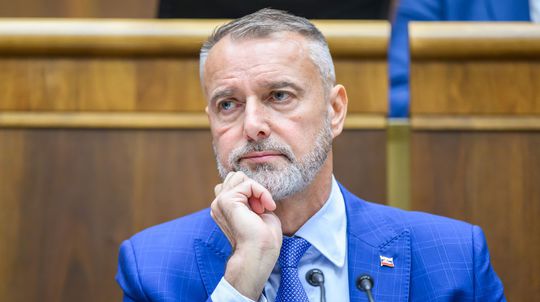 Raši verí v návrat Hlasu k 15 percentám. Šutaja Eštoka podržal