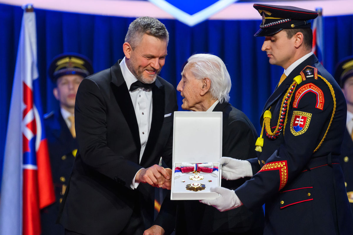 SR Bratislava prezident osobnosti vyznamenania...