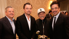 Ted Sarandos, Leonardo DiCaprio, Edward James Olmos a Benicio del Toro