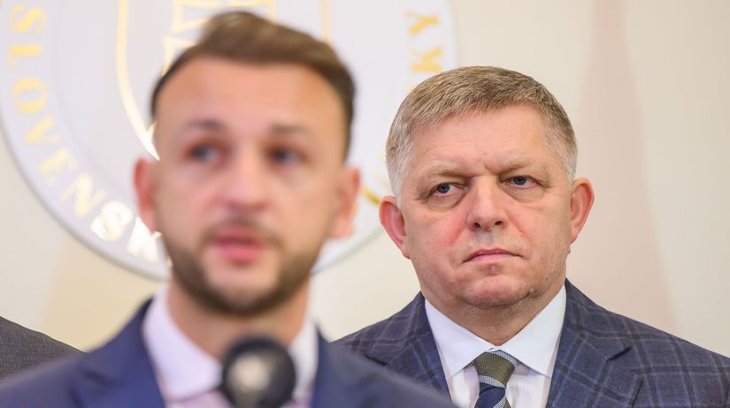 Matúš Šutaj Eštok / Robert Fico /