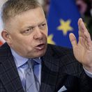 Družba je opravená, Zelenskyj ropu úmyselne zadržiava, tvrdí Fico a odvoláva sa na informácie od tajných