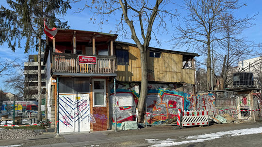 Stromový dom. Ako sa z čiernej stavby stala turistická atrakcia