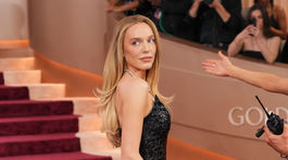 Alex Cooper na 83. ročníku cien Zlatý glóbus. 