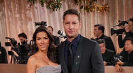 Herec Justin Hartley a jeho manželka Sofia Pernas.