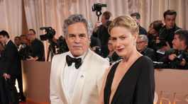 Herec Mark Ruffalo a jeho manželka Sunrise Coigney.