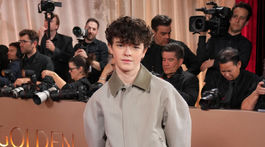 Herec Owen Cooper prišiel ako ambasádor značky Bottega Veneta. 