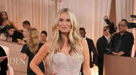 Herečka a modelka Molly Sims.