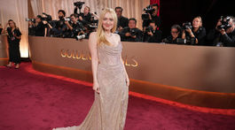 Herečka Dakota Fanning na 83. ročníku cien Zlatý glóbus. 