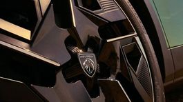 Peugeot 408 - facelift 2026