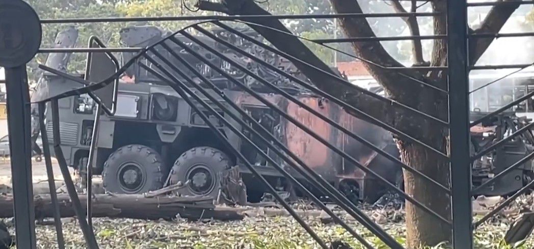 Zničený systém protivzdušnej obrany 9K317E...