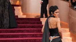 Teyana Taylor v kreácii Schiaparelli