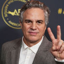 Herec Mark Ruffalo na zábere z ceremoniálu AFI Awards v Los Angeles. 