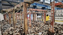 stroje, hlinikáreň, Slovalco, Žiar nad Hronom