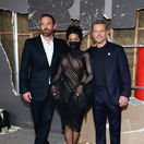 Ben Affleck, herečka Teyana Taylor a herec Matt Damon