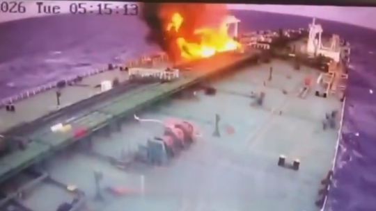 VIDEO: Útoky na ropné tankery pri Novorossijsku: drony zasiahli kľúčovú tepnu Kazachstanu