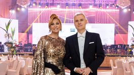 Moderátorka Janette Štefánková v šatách od Fera...