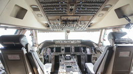 Pohľadov na zem z výšky si pilot užije veľa