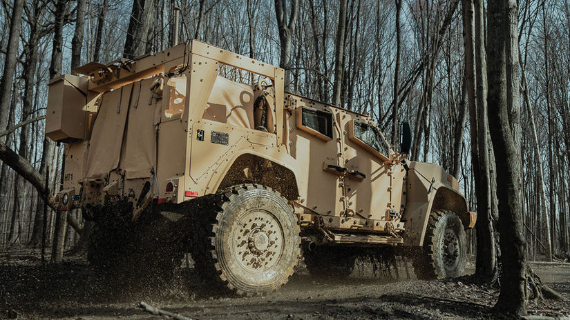 Americké vojenské vozidlo JLTV 2