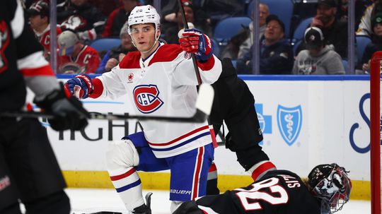 Dvojbodový Regenda žiaril v súboji proti Ovečkinovi, Slafkovský a spol. neuspeli na ľade mužstva s najlepšou formou