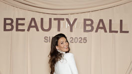 Česká modelka a Miss Nikol Švantnerová. 